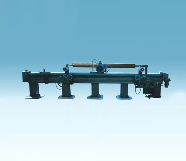 Most longth wearing machine with hobbing cutter